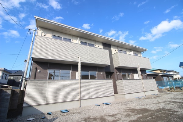 建築中