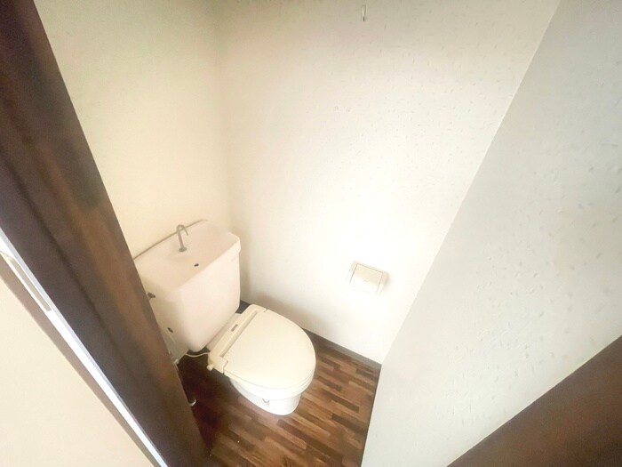 物件内観写真15　(トイレ)
