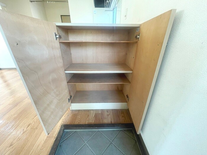 物件内観写真20　(靴箱)