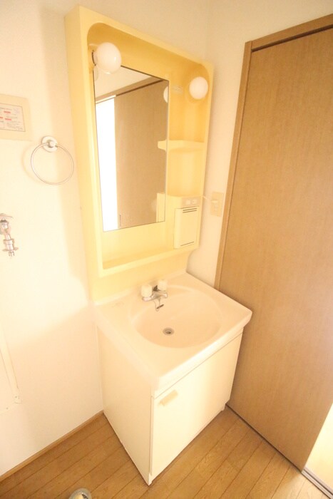 物件内観写真13　(洗面)