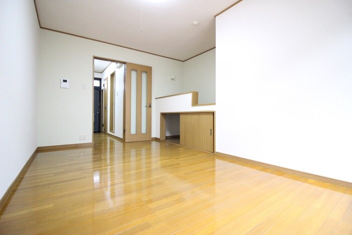 物件内観写真8　(居室)