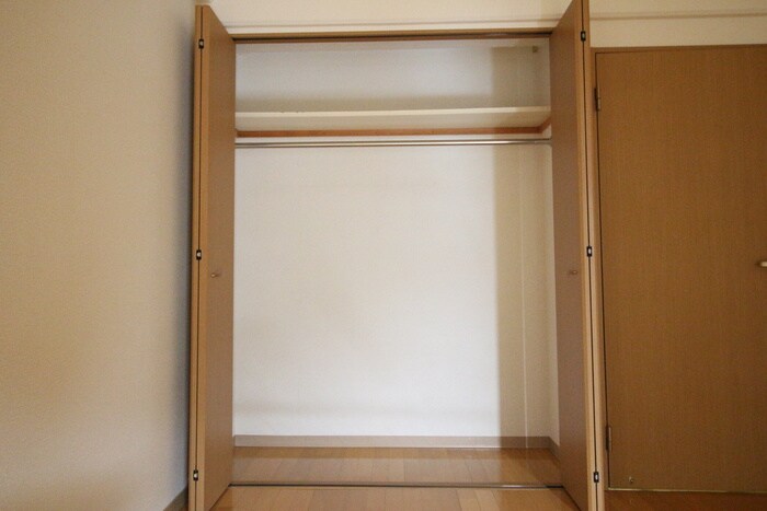 物件内観写真10　(収納)