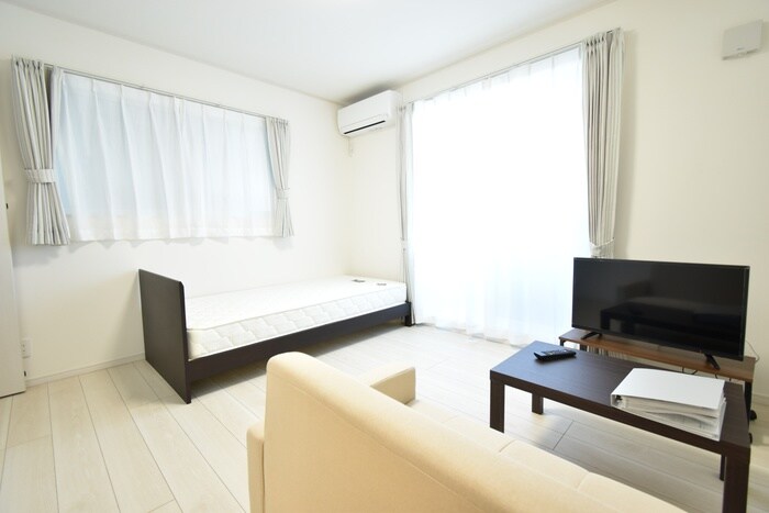 物件内観写真8　(居室)