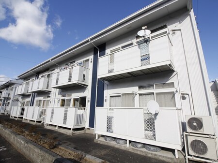 グランヒル愛子B棟外観写真