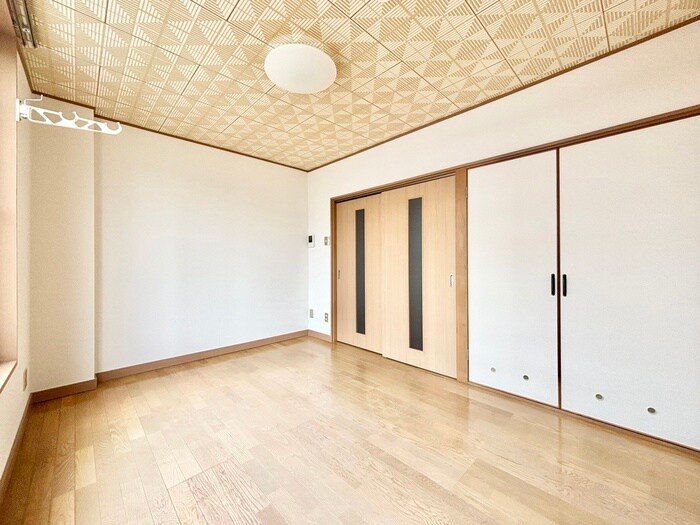 物件内観写真8　(居室)