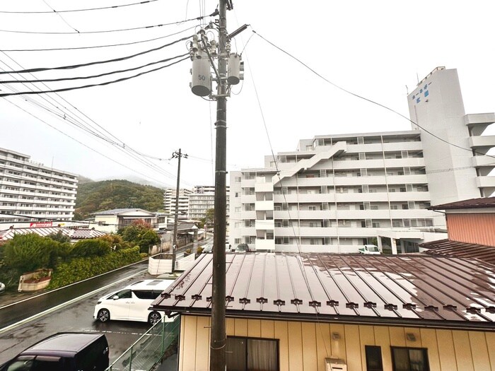 物件内観写真22　(室内からの展望)