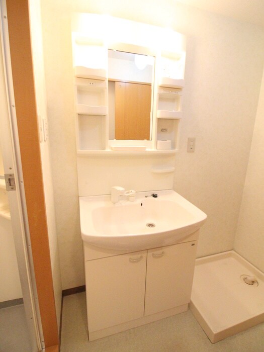 物件内観写真13　(洗面)