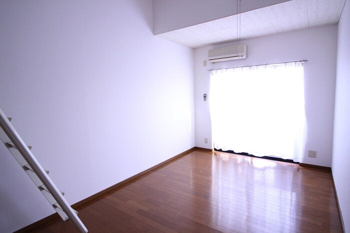物件内観写真22　(居室)