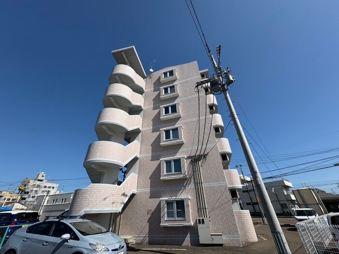 物件外観写真5　(外観写真)