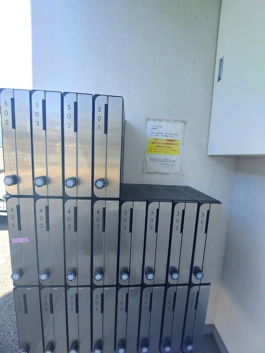 物件外観写真4　(建物設備)