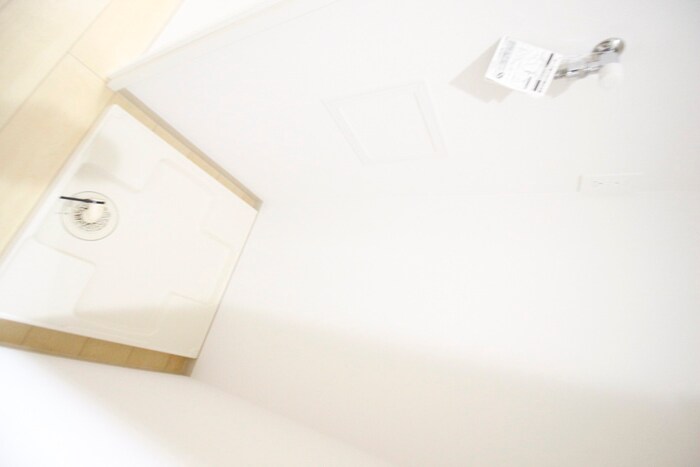 物件内観写真17　(洗濯機置場)