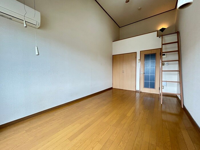 物件内観写真7　(居室)