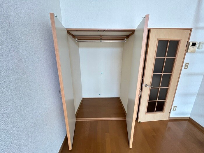 物件内観写真9　(収納)