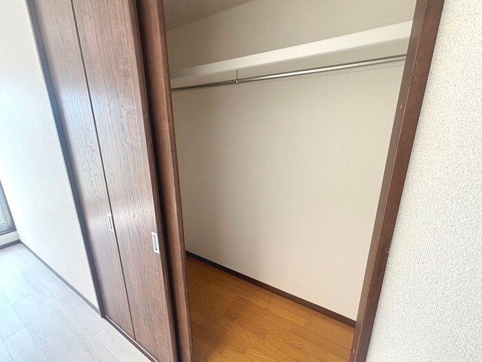 物件内観写真9　(収納)