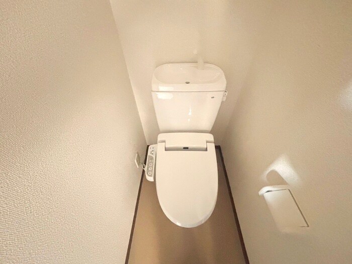 物件内観写真14　(トイレ)