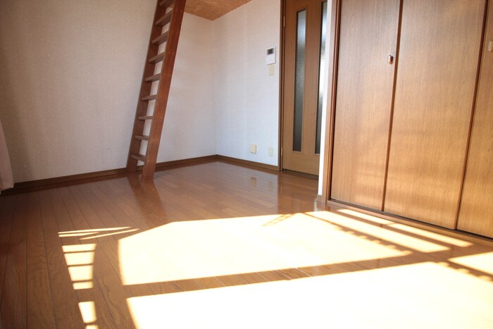 ＰＥＡＮＵＴＳ　８の居室