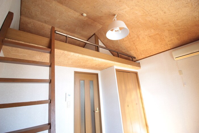 物件内観写真10　(居室)