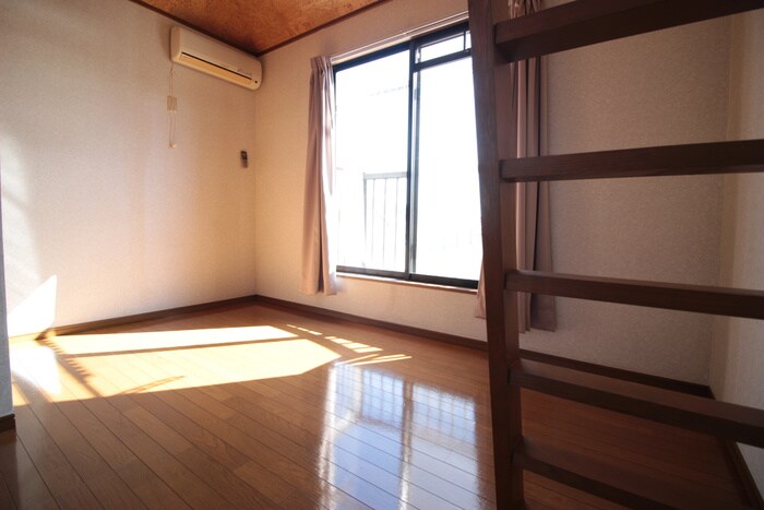 物件内観写真14　(居室)