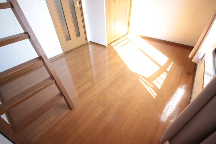 物件内観写真15　(居室)