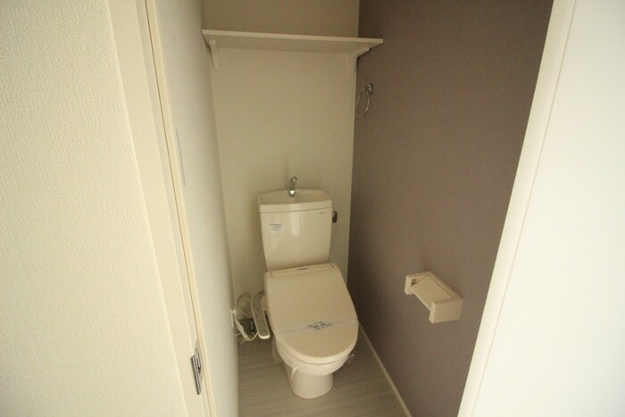 物件内観写真12　(トイレ)