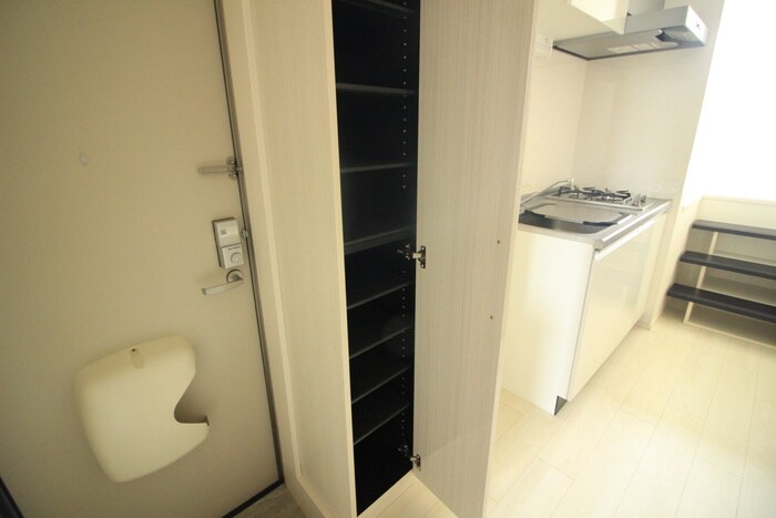 物件内観写真16　(靴箱)