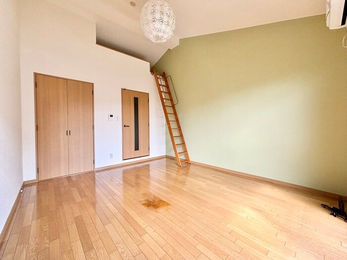 物件内観写真7　(居室)