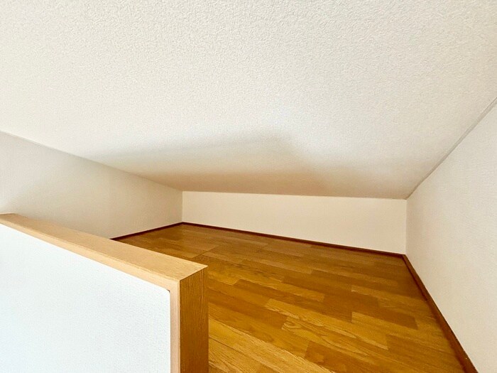 物件内観写真9　(ロフト)