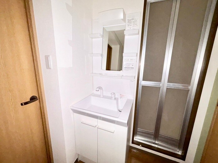 物件内観写真12　(洗面)