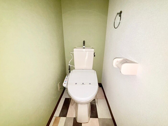 物件内観写真13　(トイレ)