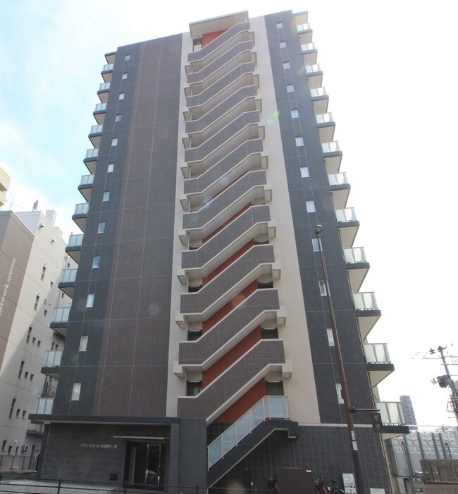 物件外観写真3　(外観写真)