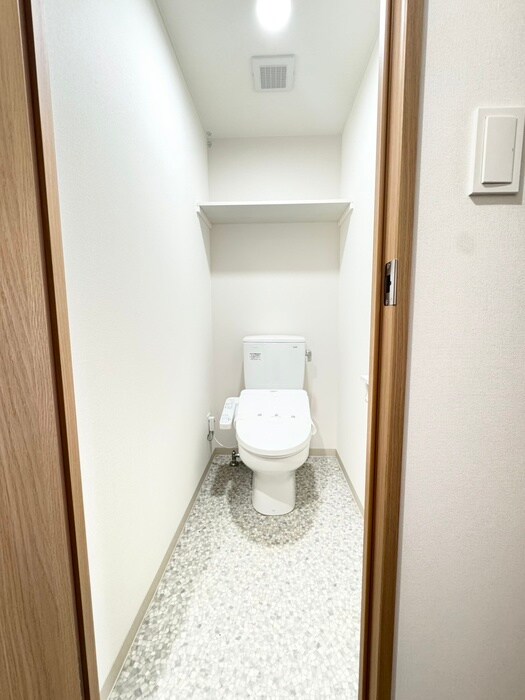 物件内観写真13　(トイレ)