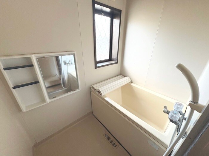 物件内観写真13　(バス／シャワールーム等)