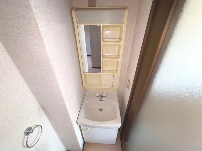 物件内観写真14　(洗面)