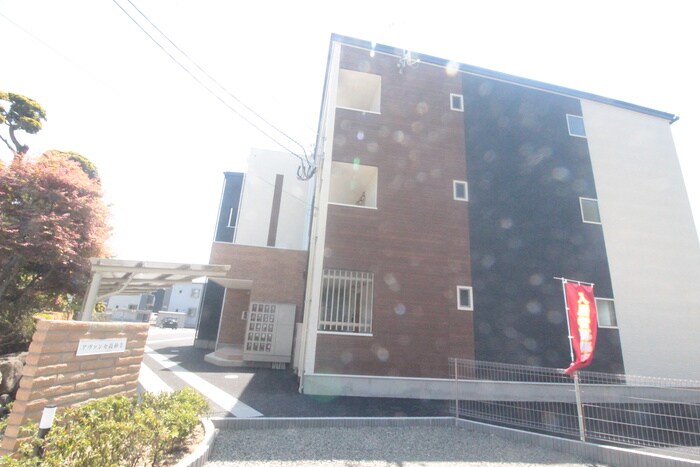 物件外観写真2　(外観写真)