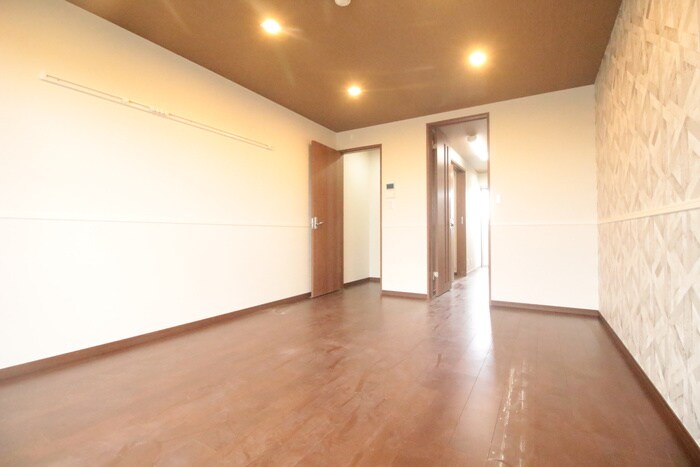 物件内観写真9　(居室)