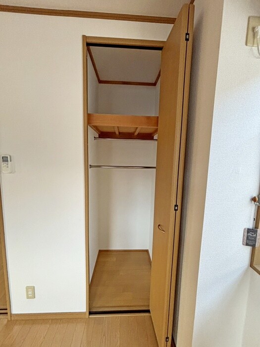 物件内観写真13　(収納)