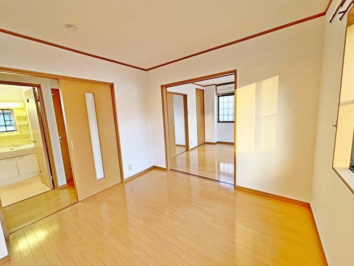 物件内観写真19　(居室)