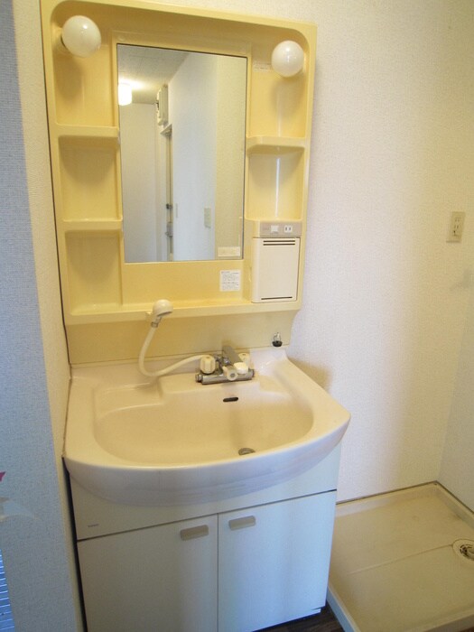 物件内観写真12　(洗面)