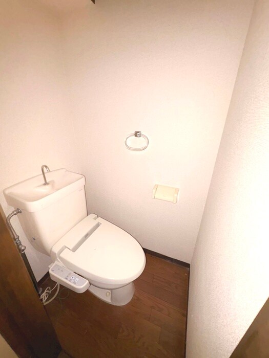 物件内観写真13　(トイレ)