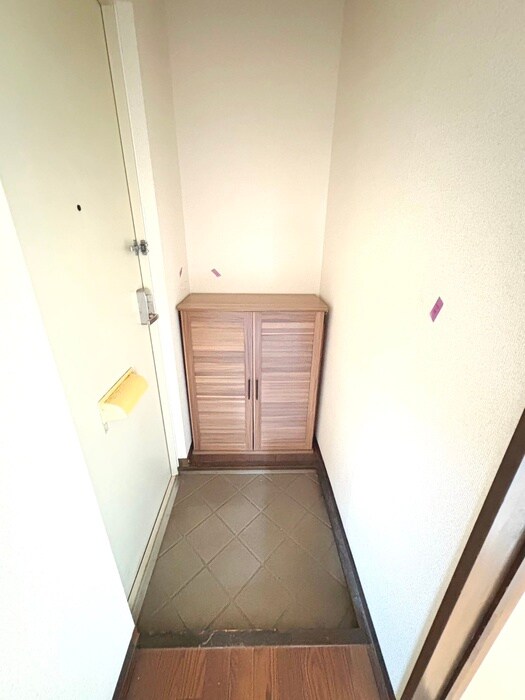 物件内観写真20　(玄関)