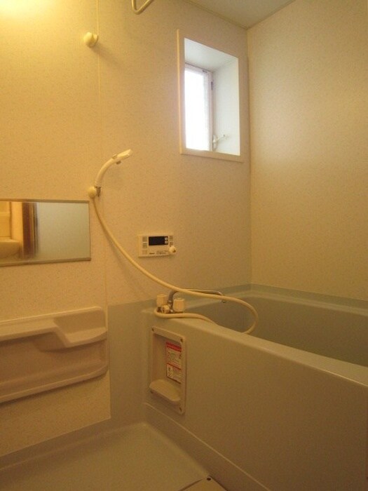物件内観写真10　(バス／シャワールーム等)
