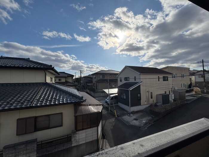 物件内観写真18　(室内からの展望)