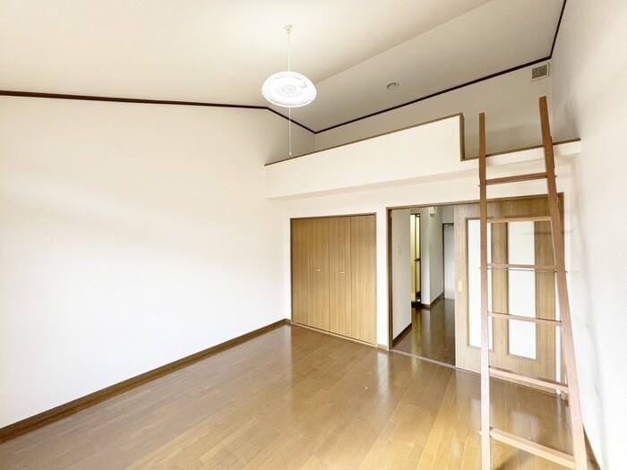 物件内観写真21　(居室)