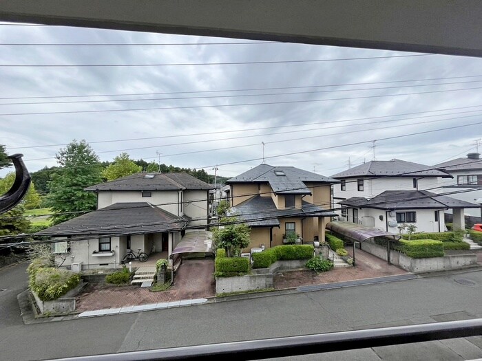 物件内観写真17　(室内からの展望)