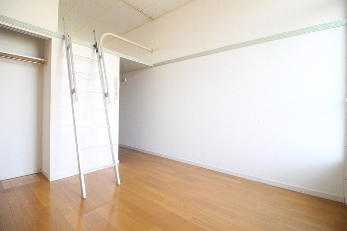 物件内観写真9　(居室)