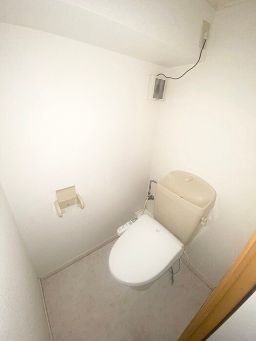 物件内観写真12　(トイレ)