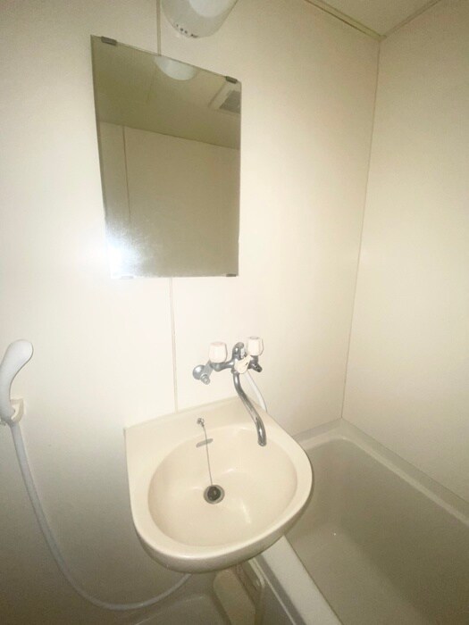 物件内観写真13　(洗面)