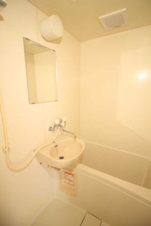 バス／シャワールーム等