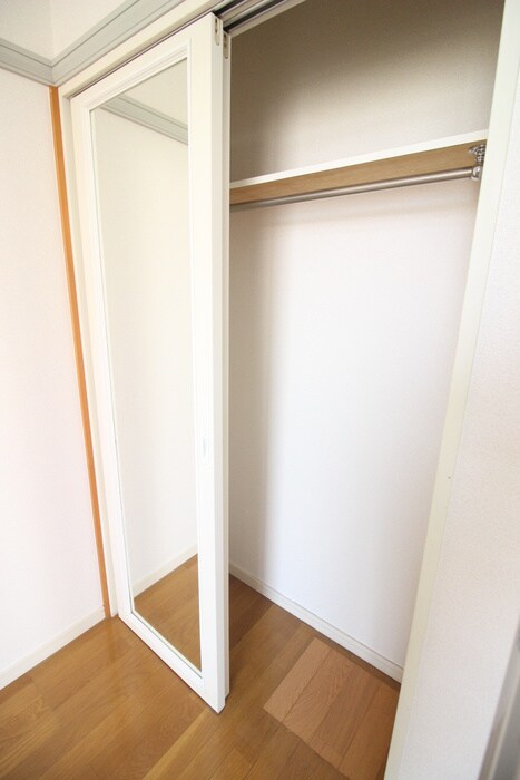 物件内観写真17　(収納)