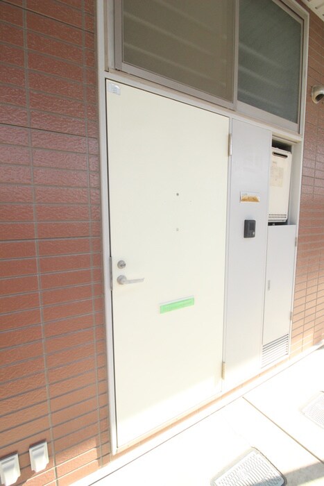 物件内観写真18　(玄関)